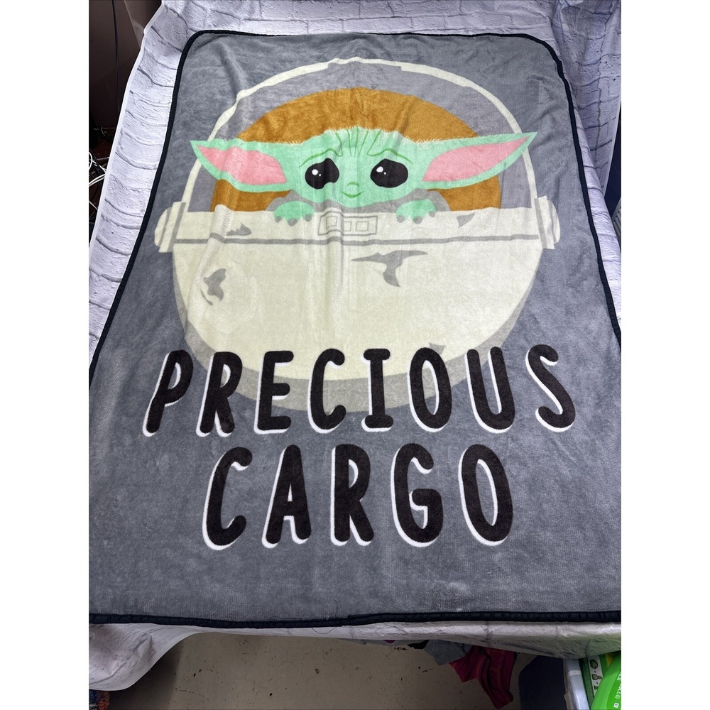 Star Wars The Mandalorian Grogu Baby Yoda Precious Cargo Fleece Throw Blanket